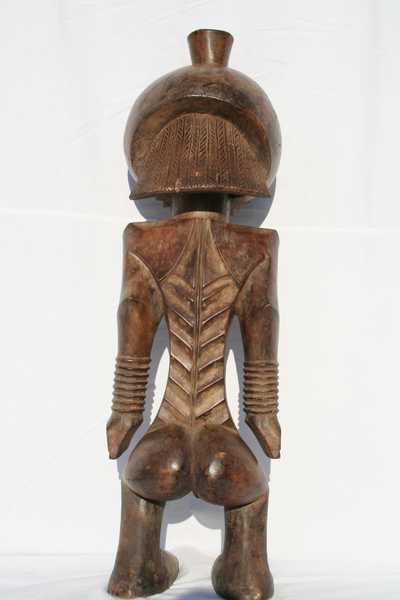 Boyo (statue 77 cm.)), d`afrique : Rép.démoncratique du Congo., statuette Boyo (statue 77 cm.)), masque ancien africain Boyo (statue 77 cm.)), art du Rép.démoncratique du Congo. - Art Africain, collection privées Belgique. Statue africaine de la tribu des Boyo (statue 77 cm.)), provenant du Rép.démoncratique du Congo., 1521/2491.Statue Boyo H.78cm.représentant un ancêtre du roi.La puissance des volumes et les détails décoratifs en font une des pièces exceptionnelles de l